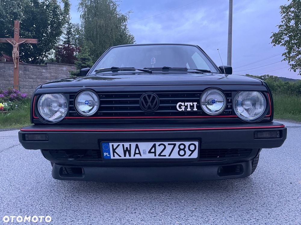 Volkswagen Golf 1.8 GT - 3