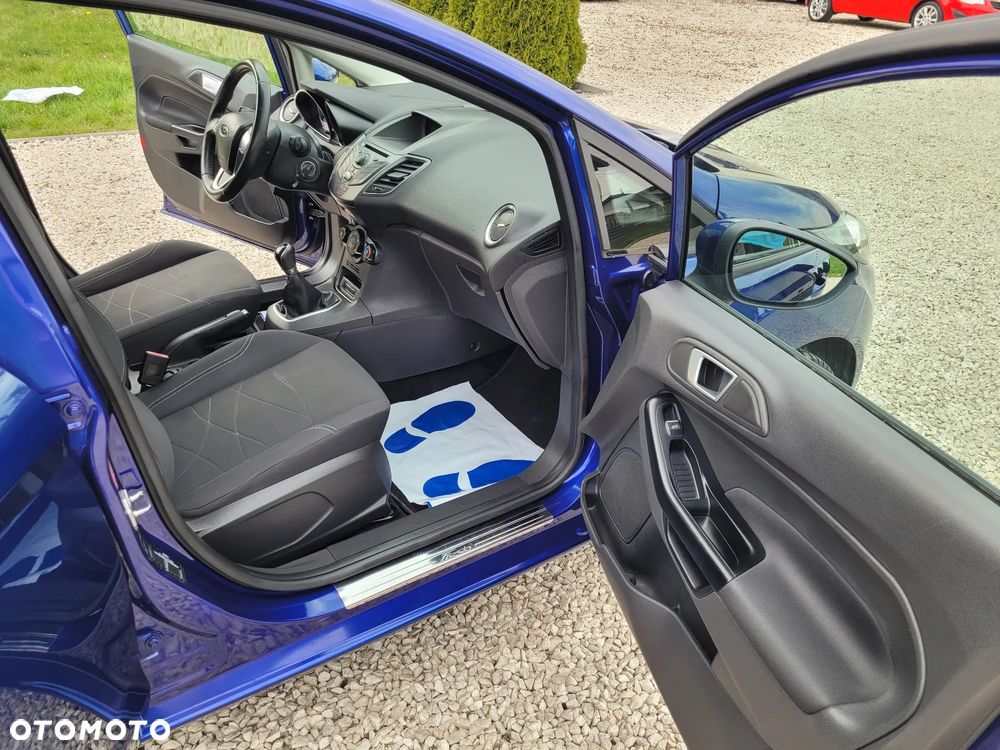 Ford Fiesta 1.25 Celebration - 29
