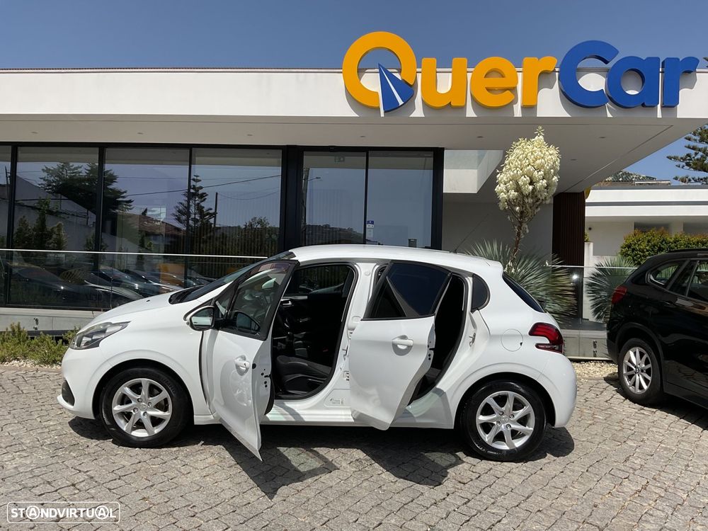 Peugeot 208 1.2 PureTech Active - 11