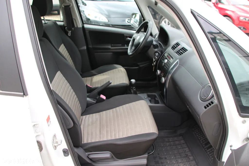 Fiat Sedici 1.6 16V 4x4 Emotion - 30