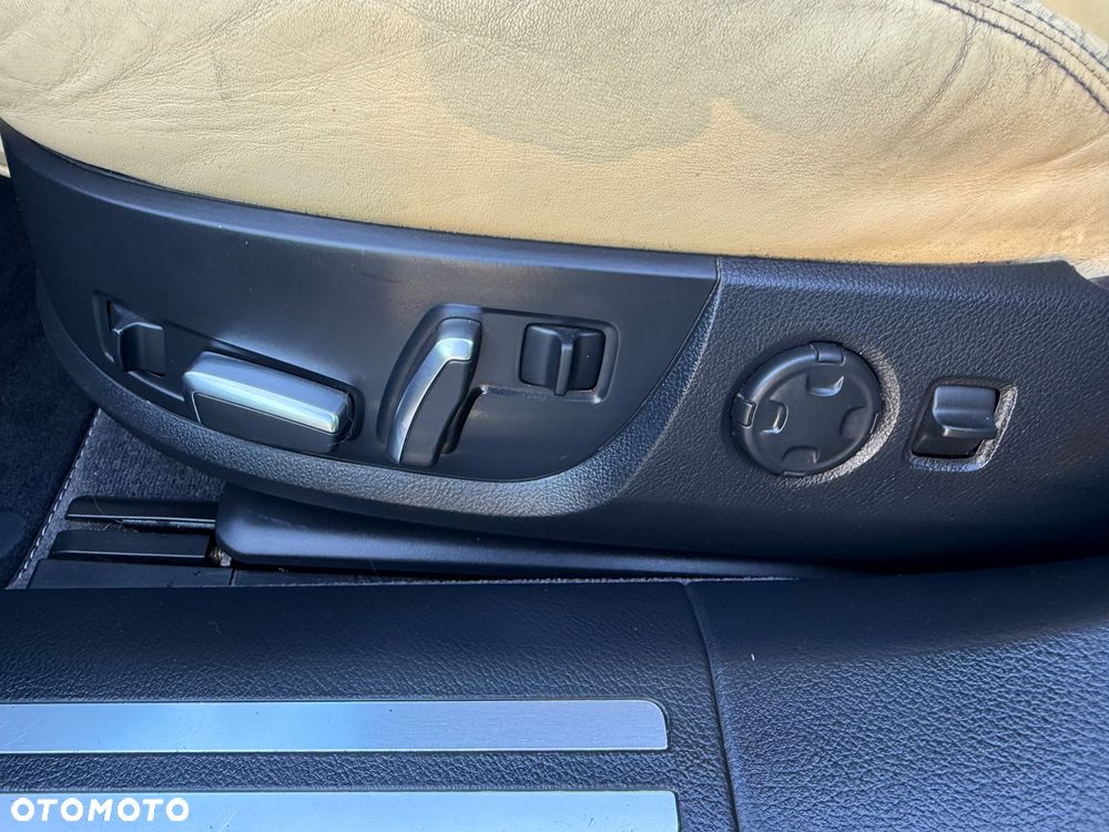 Audi A8 4.2 TDI DPF Quattro - 18