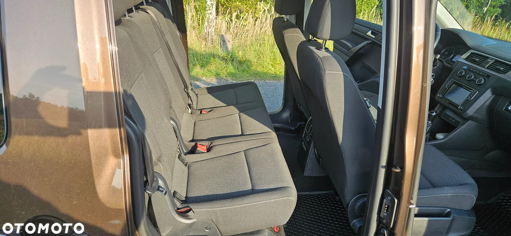 Volkswagen Caddy 2.0 TDI Trendline 4Motion - 10