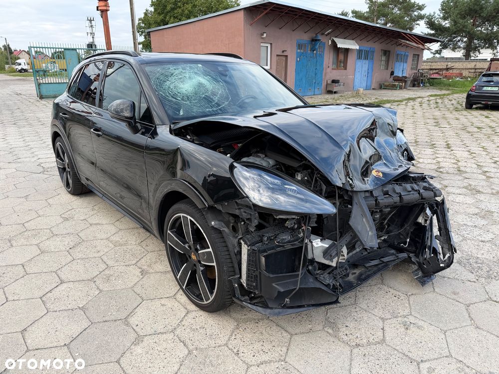 Porsche Cayenne E-Hybrid Tiptronic S - 40