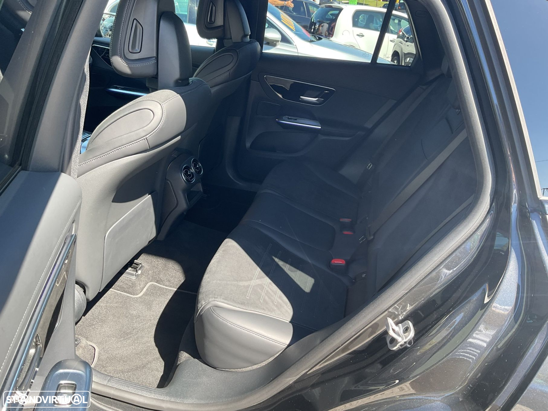 Mercedes-Benz GLC 300 de 4Matic - 58