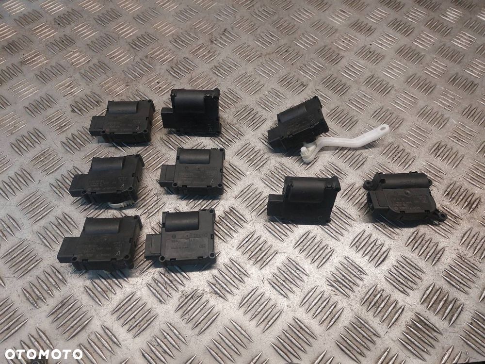 SILNICZKI NAGRZEWNICY KOMPLET AUDI A6 C6 4F0820511A 4F0820511B - 1