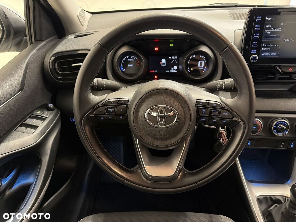 Toyota Yaris - 13