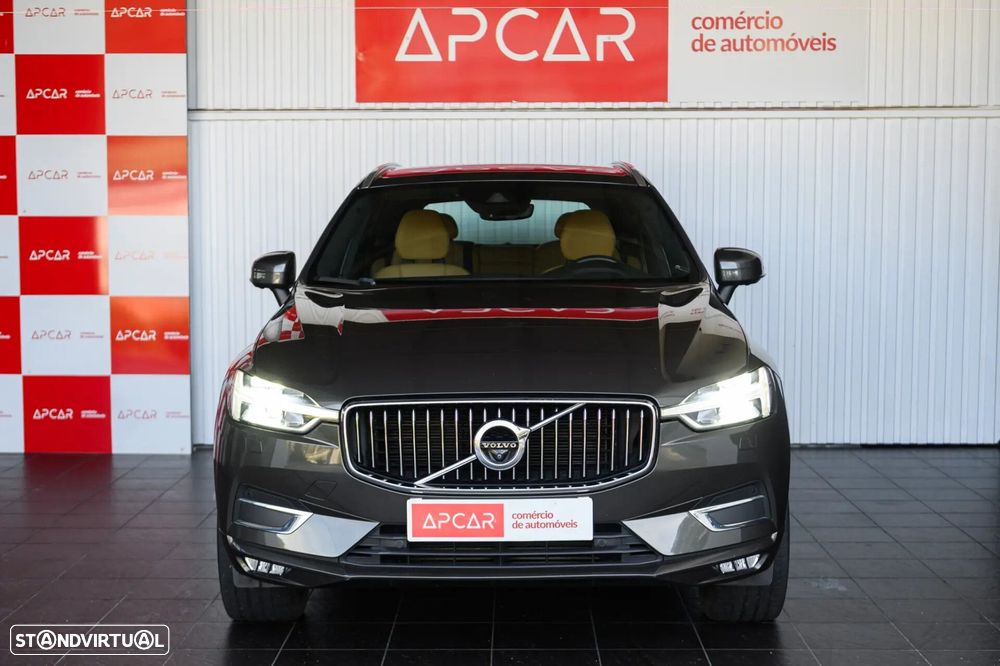 Volvo XC 60 2.0 D4 Inscription AWD Geartronic - 10