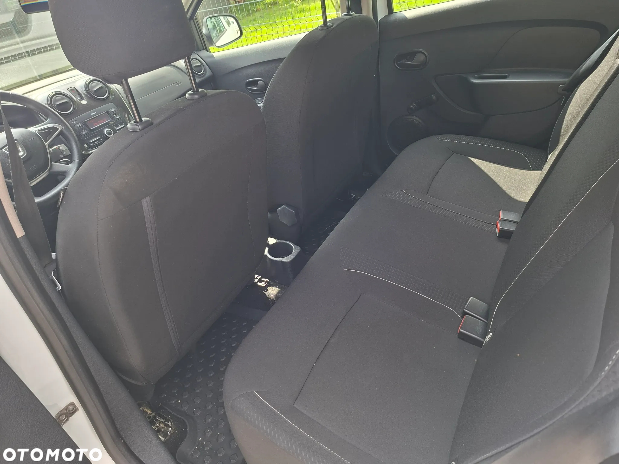 Dacia Sandero 1.0 TCe Laureate S&S - 9
