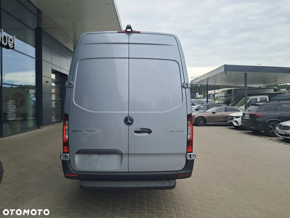 Mercedes-Benz Sprinter 317 CDI Furgon PRO ekstra długi - 6