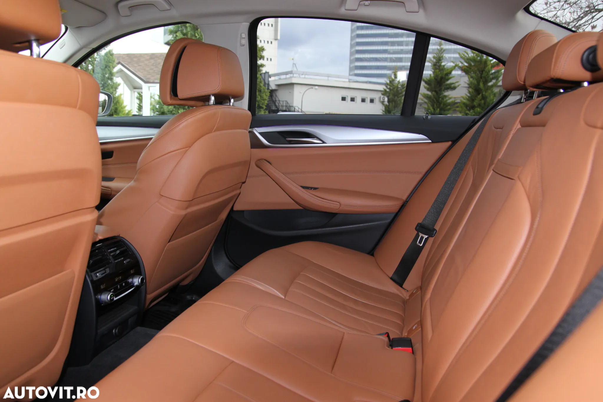 BMW Seria 5 520d AT - 5