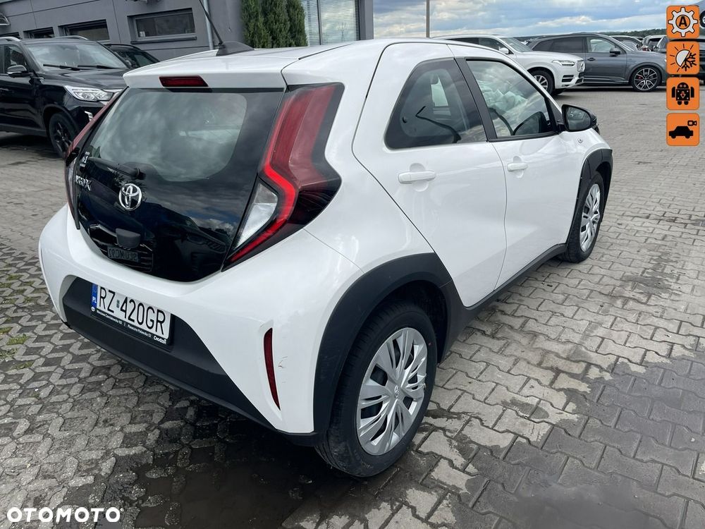 Toyota Aygo X 1.0 VVT-i Comfort CVT - 1