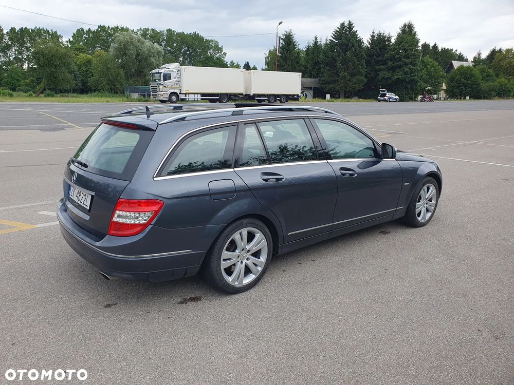 Mercedes-Benz Klasa C 320 CDI 7G-TRONIC Avantgarde - 19