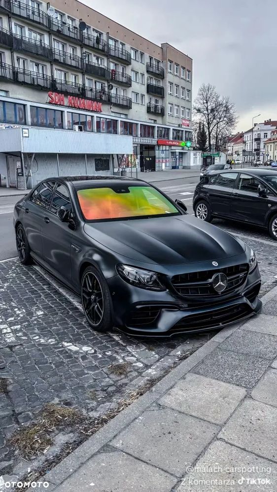 Mercedes-Benz Klasa E AMG 63 S 4Matic AMG Speedshift 9G-MCT Edition 1 - 27