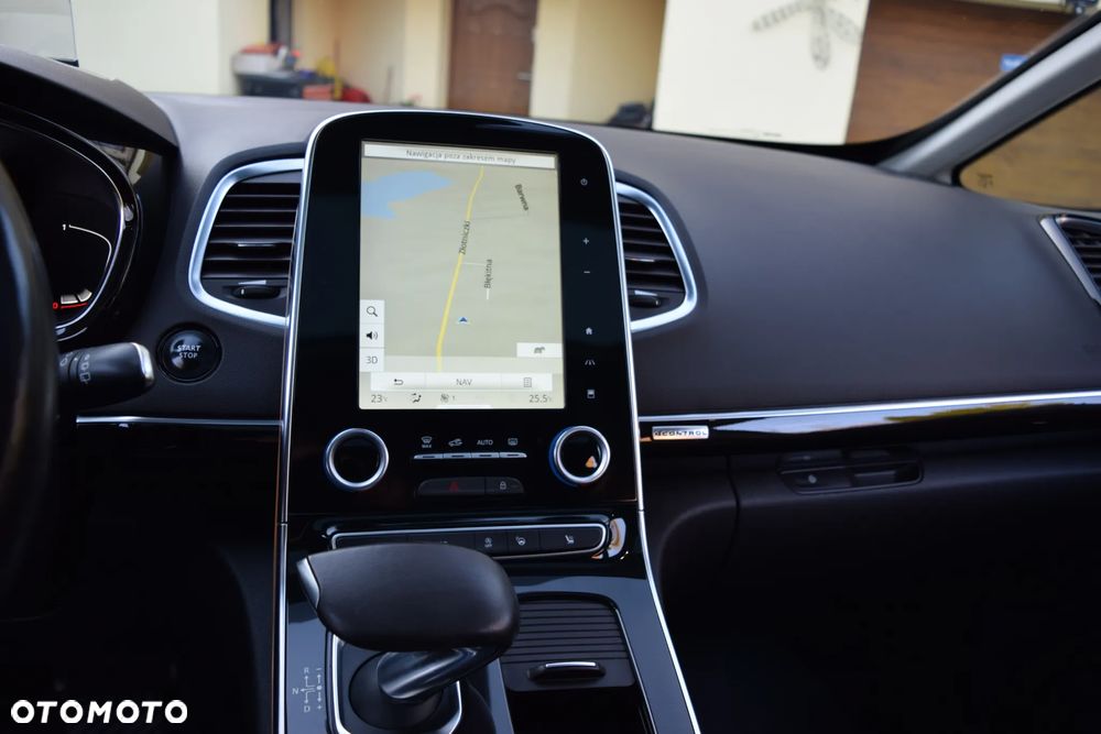 Renault Espace 1.6 dCi Energy Initiale Paris EDC - 18