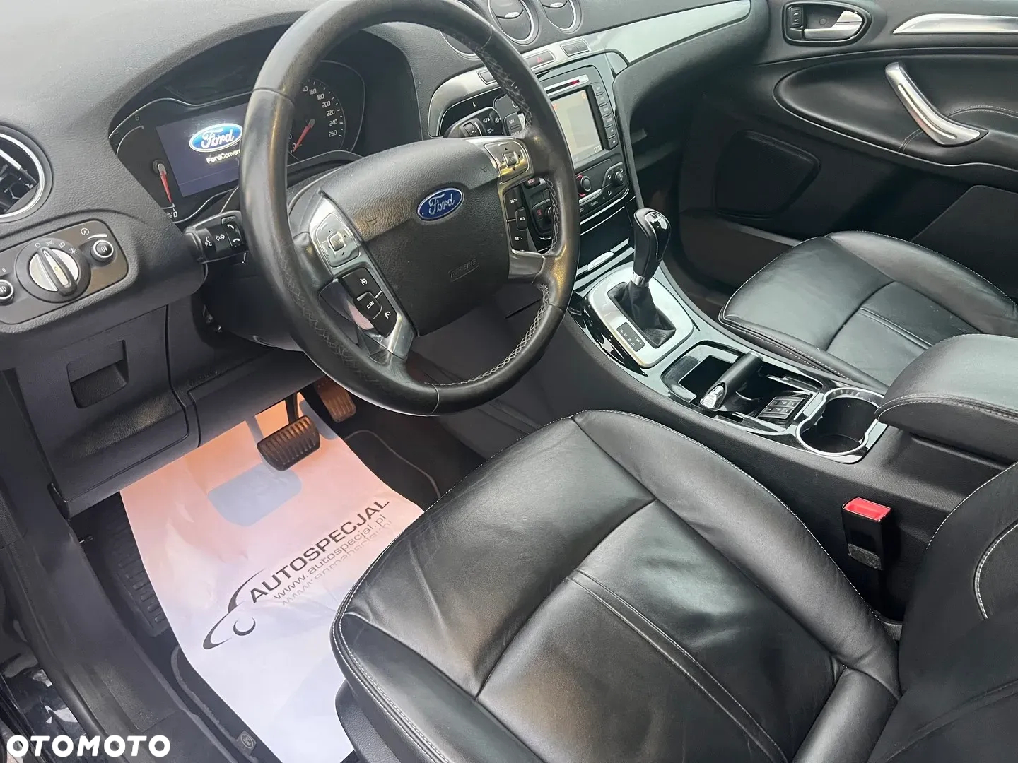 Ford S-Max - 9