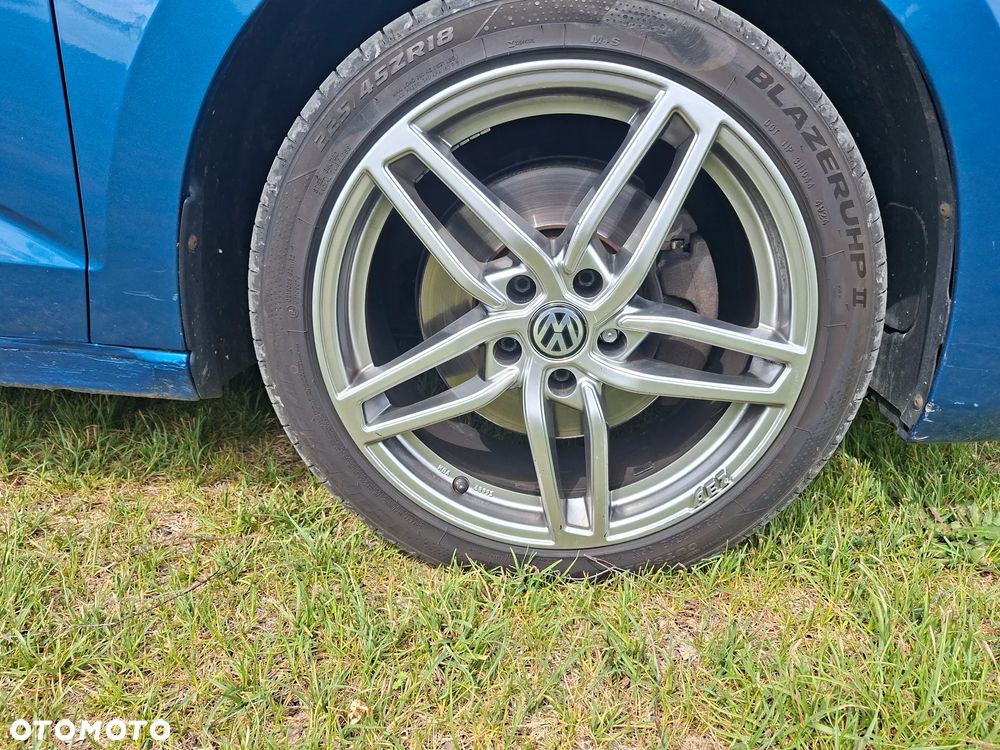 Volkswagen Touran - 7