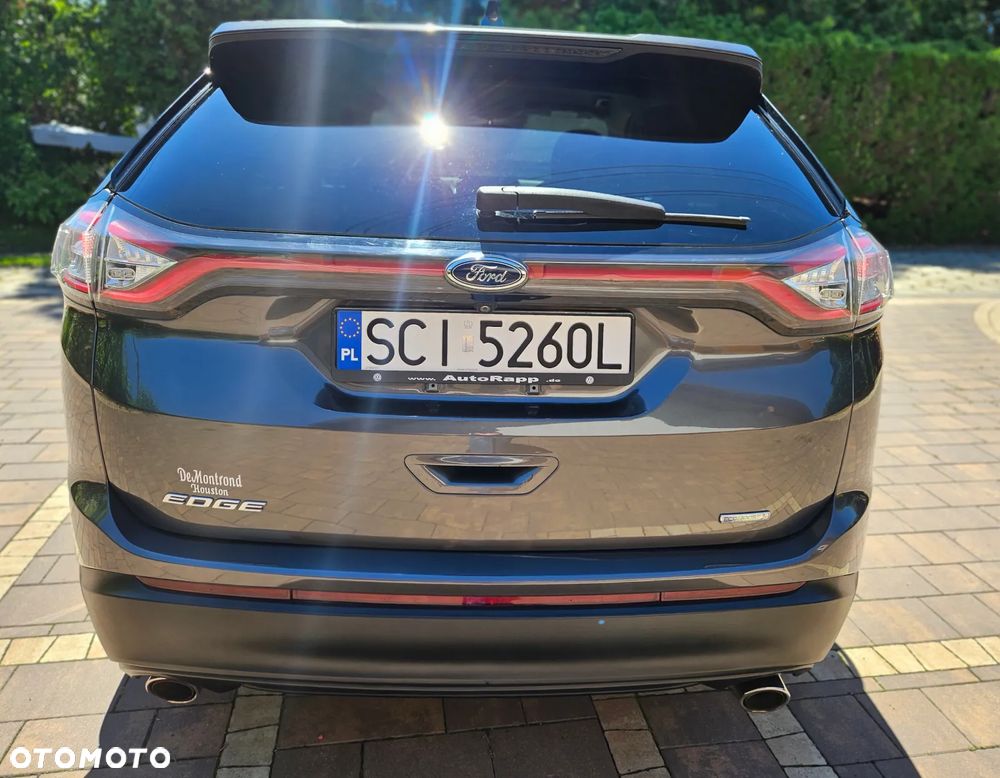 Ford Edge - 32
