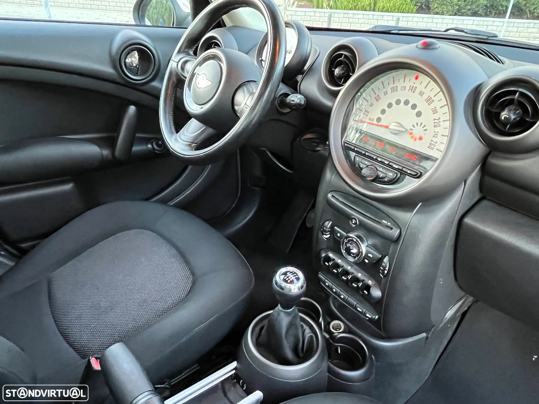 MINI Countryman Cooper D - 28