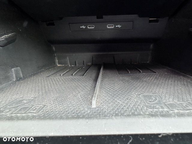 Volkswagen Tiguan 2.0 TDI SCR Elegance DSG - 19