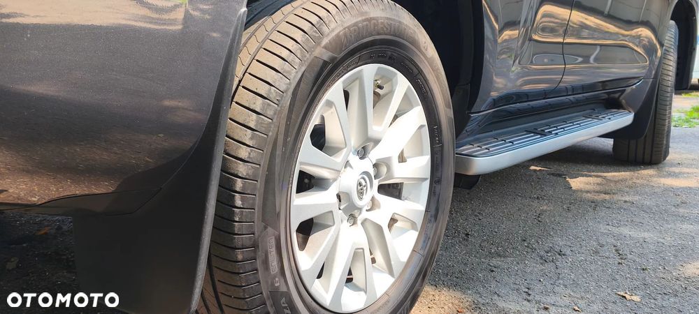 Toyota Land Cruiser LC 2.8 D-4D Prado - 11