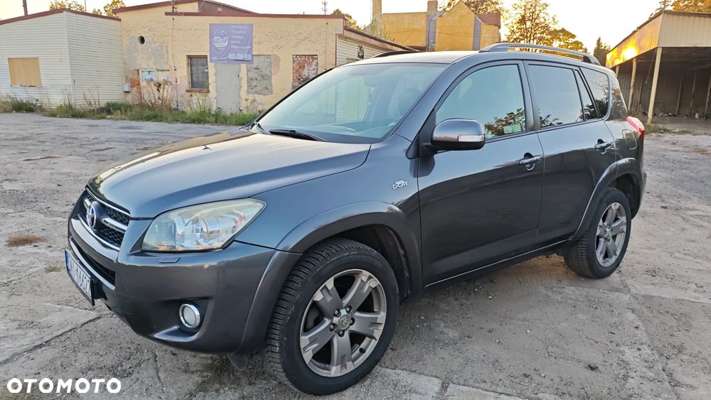 Toyota RAV4 - 3