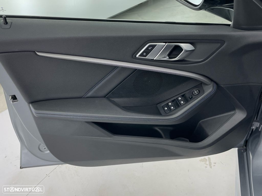 BMW 116 d Pack Desportivo M Auto - 19