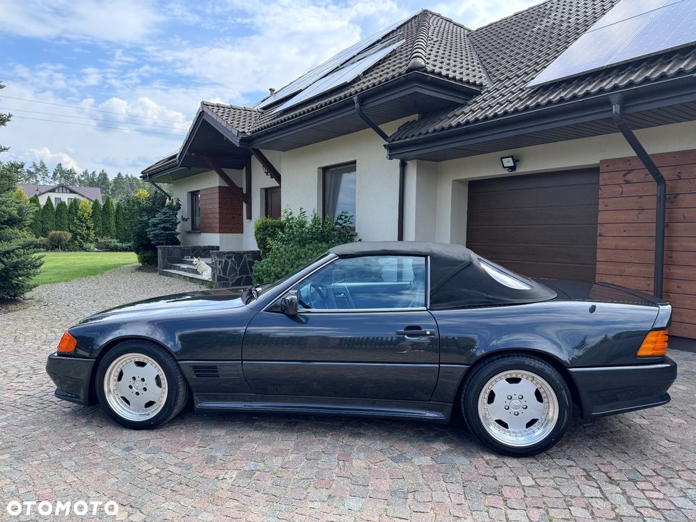 Mercedes-Benz SL - 22