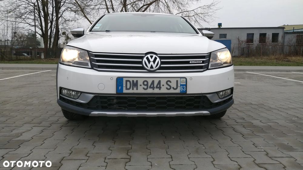 Volkswagen Passat Alltrack - 11
