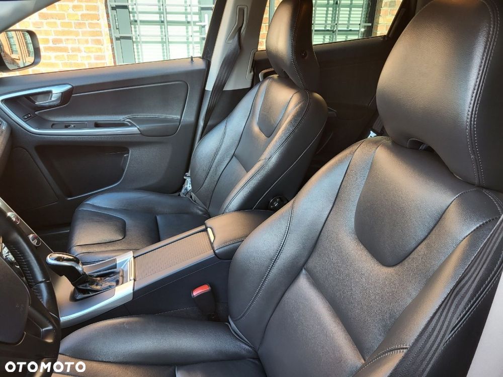 Volvo XC 60 - 18