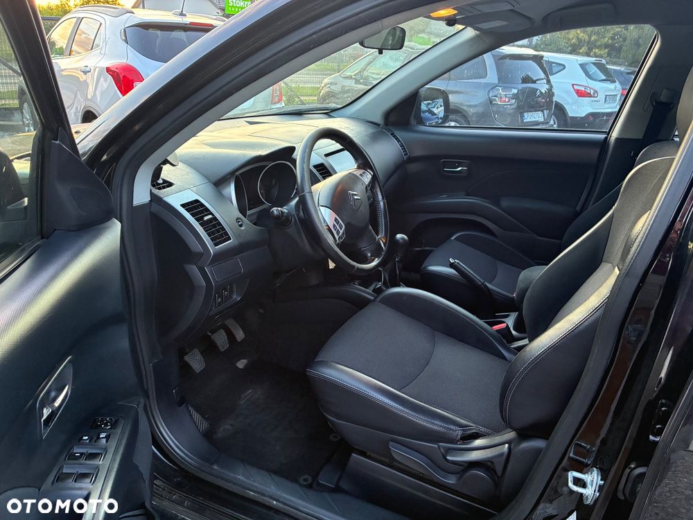 Citroën C-Crosser 2.4 Tendance - 9