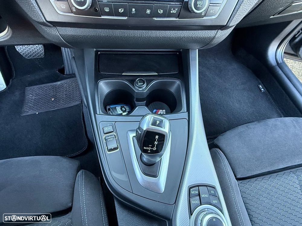 BMW 118 dA Pack M - 50