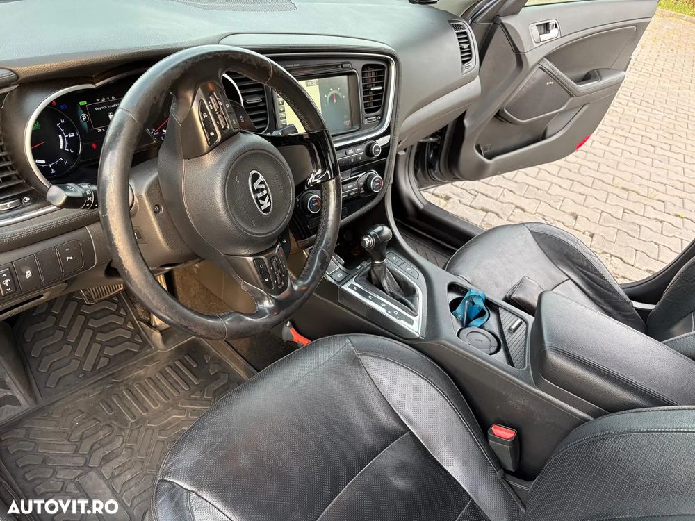 Kia Optima - 13