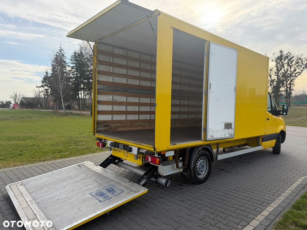 Mercedes-Benz Sprinter - 7