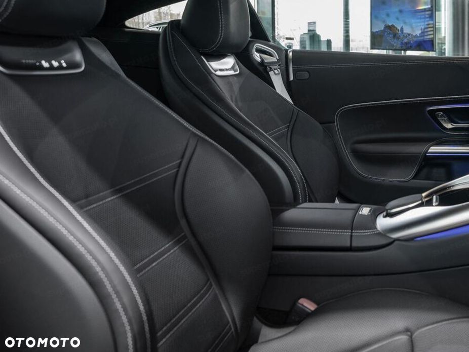 Mercedes-Benz AMG GT 55 4MATIC+ - 15