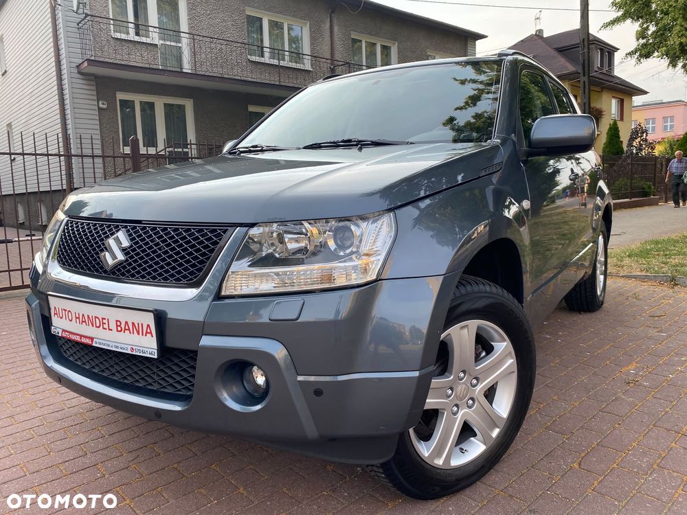 Suzuki Grand Vitara 2.0 Comfort Limited - 35