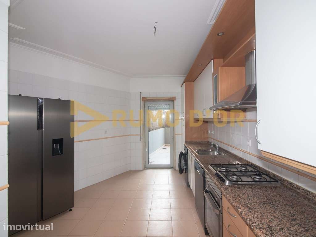 Apartamento T3 com terraço | Condomínio privado | Box - Grande imagem: 2/43