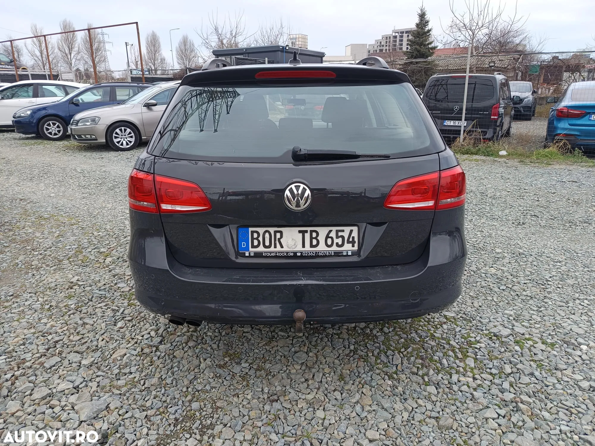 Volkswagen Passat Variant 2.0 TDI 4Motion BlueMotion Technology Comfortline - 11