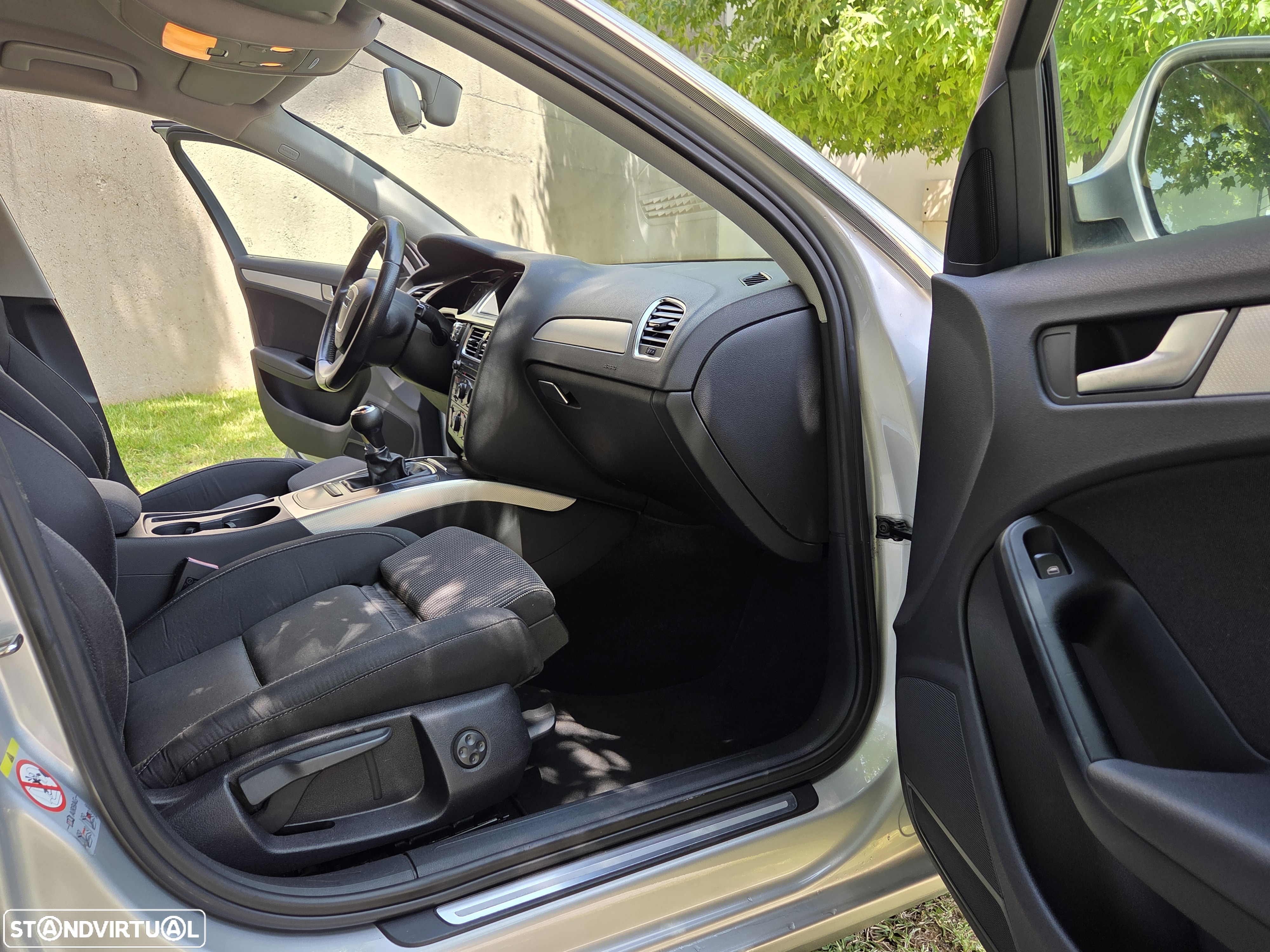 Audi A4 Avant 2.0 TDI Business Line Plus - 12