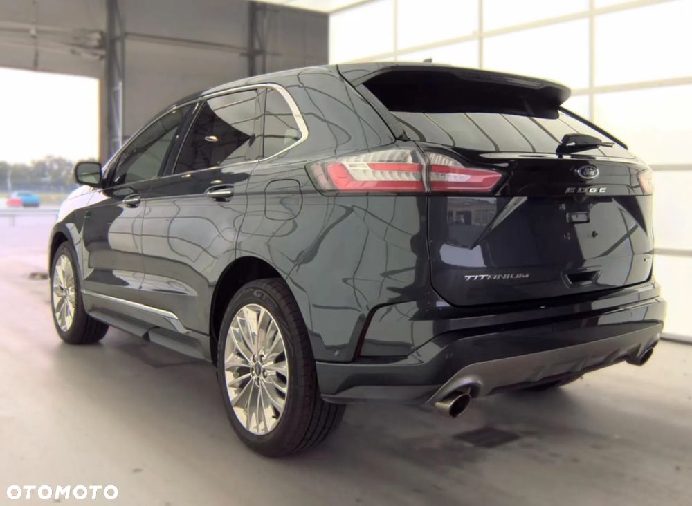 Ford Edge - 5