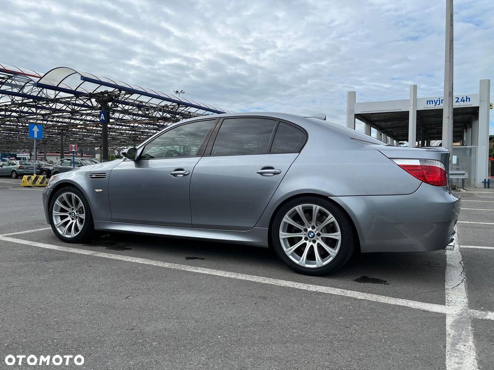 BMW M5 - 4