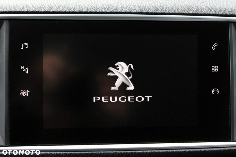 Peugeot 308 - 24