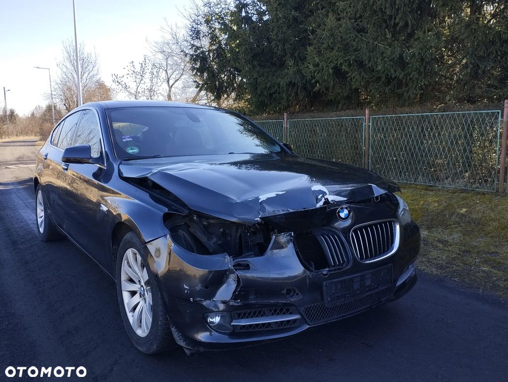 BMW 5GT 535i - 2