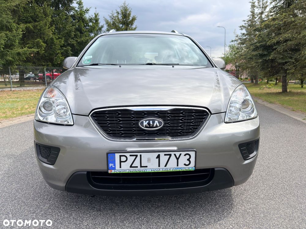 Kia Carens 1.7 CRDi 115 Fifa World Cup Edition - 18
