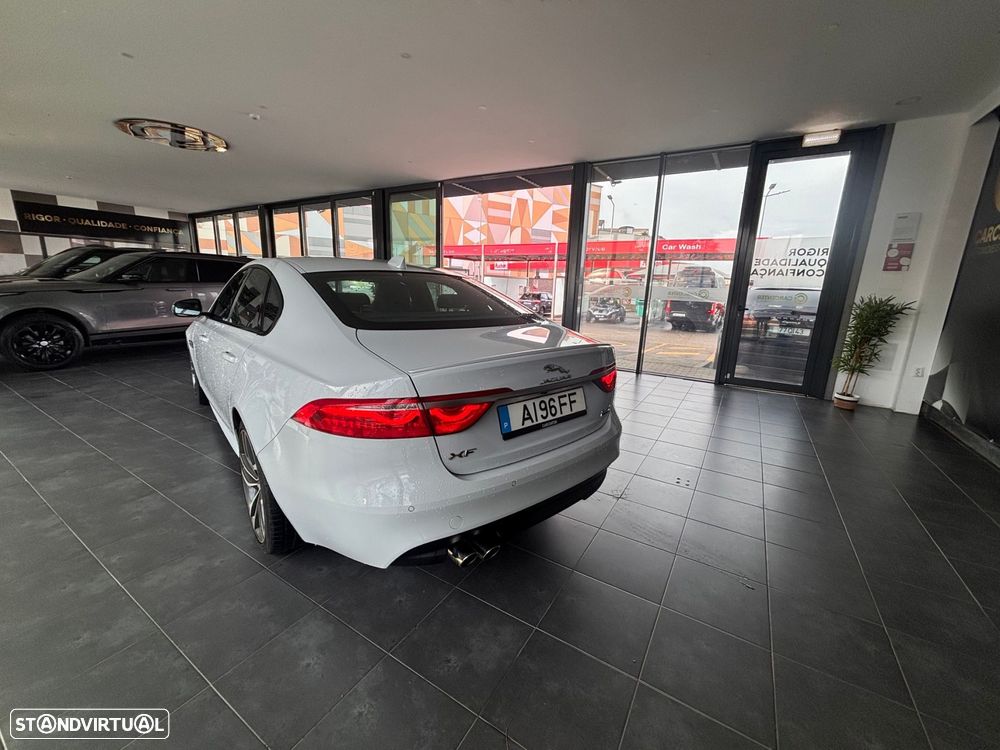 Jaguar XF 2.0 D R-Sport AWD Aut. - 13