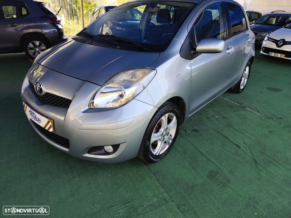 Toyota Yaris 1.0 VVT-i ACtive+AC - 3