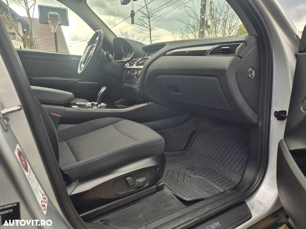 BMW X3 xDrive20d Aut. - 32