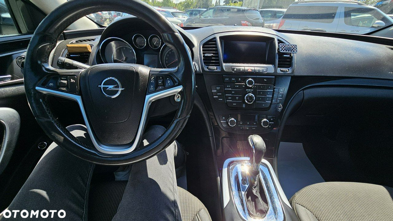 Opel Insignia 2.0 CDTI Sports Tourer 4x4 Automatik Active - 27