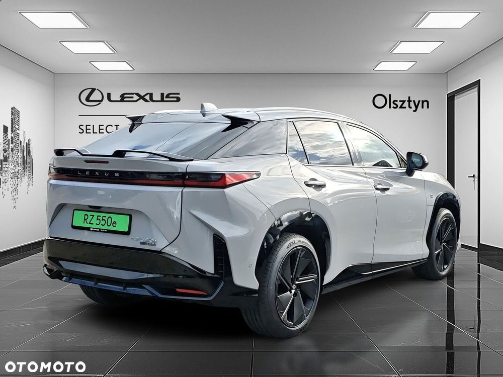 Lexus RZ