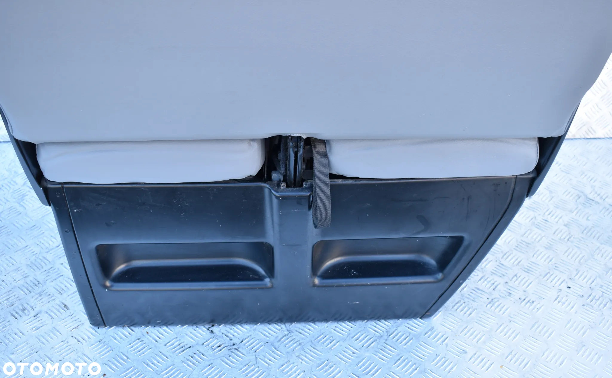 FOTEL KANAPA DWÓJKA PASAŻERA SKŁADANY PODGRZEWANY VW TRANSPORTER T5 - 8
