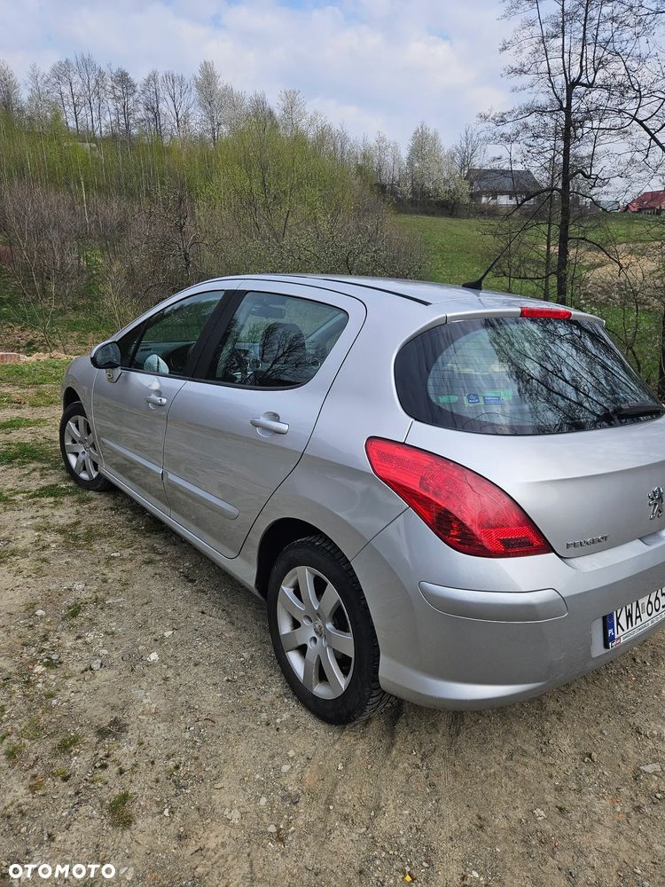 Peugeot 308 120 VTi Premium - 7